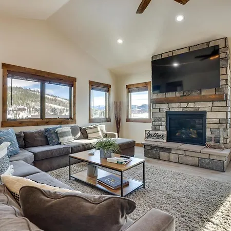 Spacious Cabin Home About 3 Mi To Granby Ranch